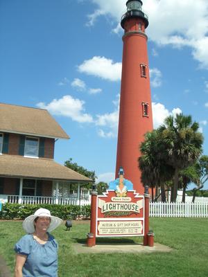Helen at at the Ponce Inlet light house