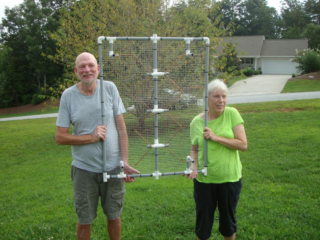 Wayne and Rosie with the antenna