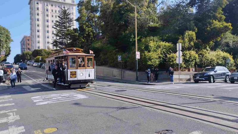 Riding the infamous cable cars of San Francisco