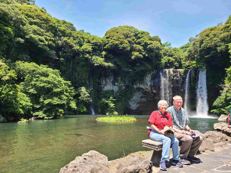 Helen and Charles at the upper falls.