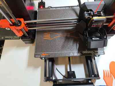 Starting the outline of the print.
