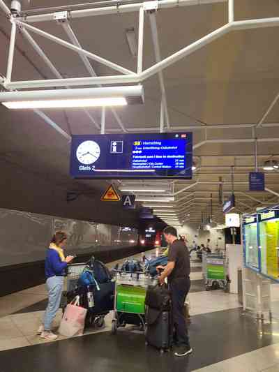 Train platform at the Munich airport.