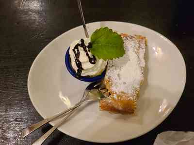 Our first Apfelstrudel (apple strudel). This dessert was first created in Munich.